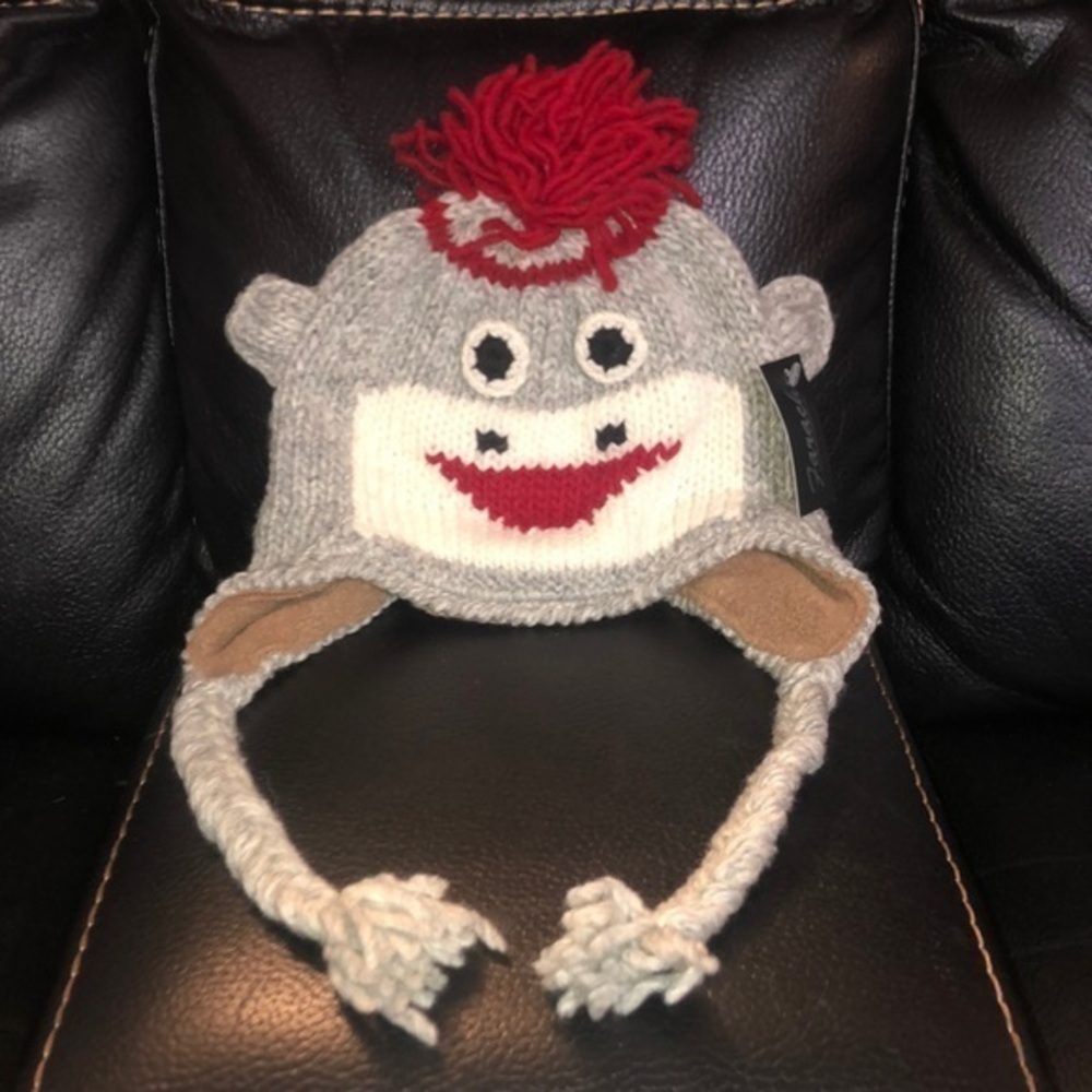 -‎ “NWT" Farache Kids Knit Sock Monkey Hat- One Size